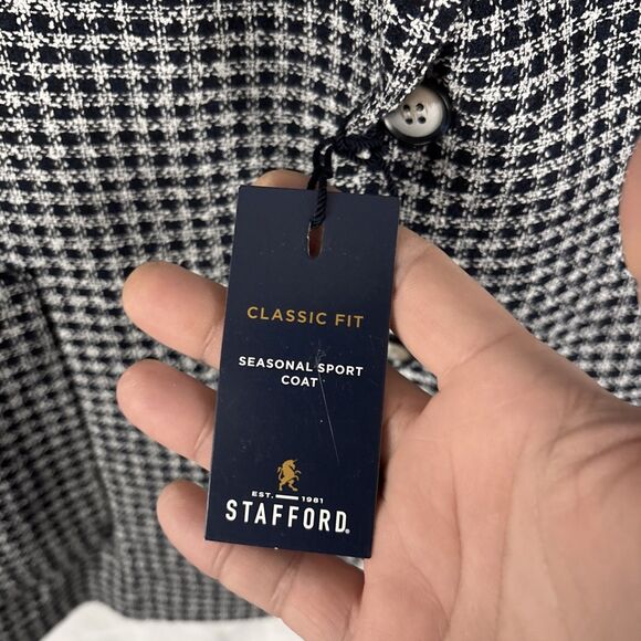 Stafford Blazer Sport Coat Mens 46R Classic Fit Navy Blue Check NWT - Picture 3 of 7